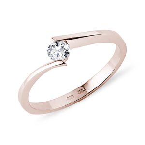 Minimalistický prsten z růžového zlata s diamantem KLENOTA